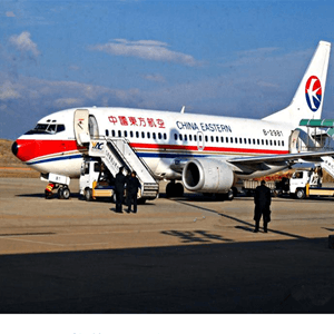阿荣机场物流航空快运业稳步发展的原因是什么？
